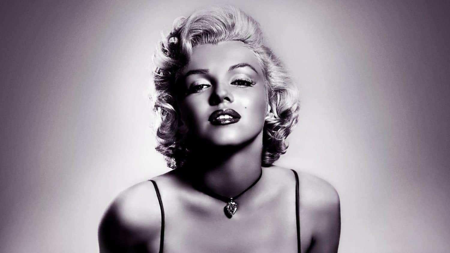 18 Most Beautiful Women In History You Might Have Forgotten 