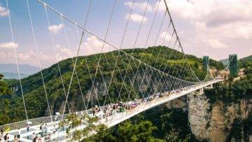 The Most Dangerous Bridges In The World