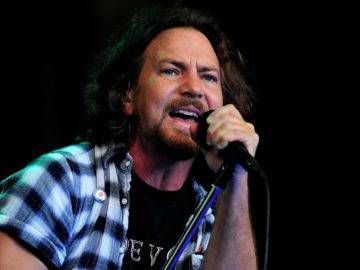 Things About Eddie Vedder That Even Pearl Jam Doesn’t Know!