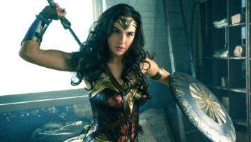 Top 10 Best DC Superhero Movies Of All Time!