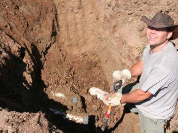 Top 10 Weirdest Things Found In People’s Backyards!