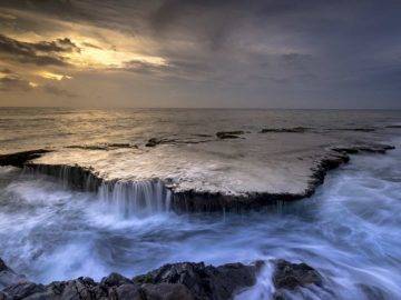 What Would Happen If Land and Oceans Changed Places?