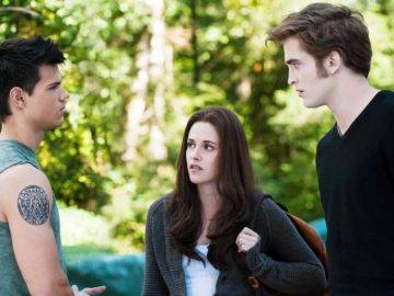 Top 10 Famous Movie Love Triangles!