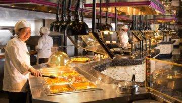One Food Item You Should NEVER Eat At A Buffet!