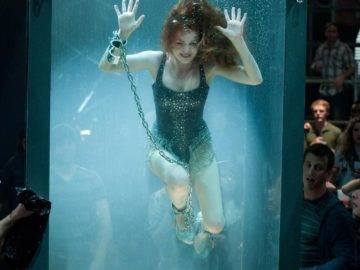 Top 7 Famous Movie Scenes Where Actors Nearly Died!