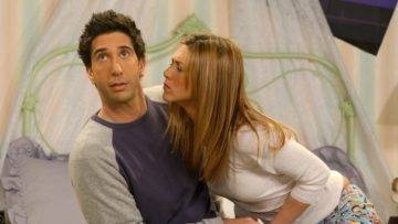 Top 20 Best FIRST Kiss Scenes on TV!