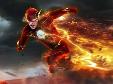 The Flash Bloopers VS. The Real Scenes You Gotta Watch!