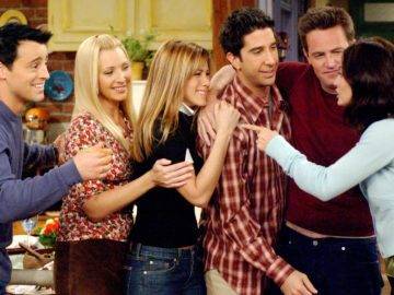 Top 10 Friends Deleted Scenes (We Never Got to See)