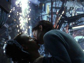 Top 6 Worst Movie Love Scenes Of All Time!