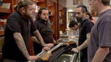 Top 10 Worst Pawn Stars Deals And Got Screwed Over!