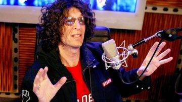 Top 10 Celebrities That Hate Howard Stern!