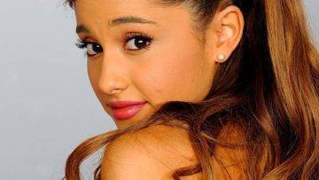 Top 10 Times Ariana Grande Fell In Love!