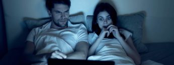 Top 6 Ways To Survive If You Starred In A Horror Movie!